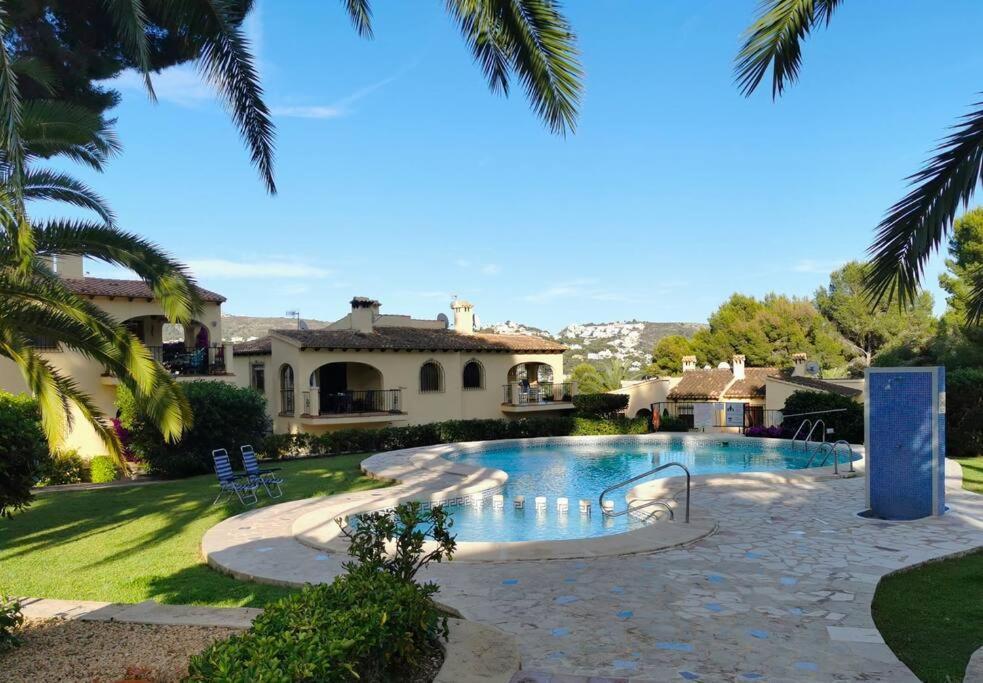 Apartamento En Moraira Con Piscina Ngoại thất bức ảnh